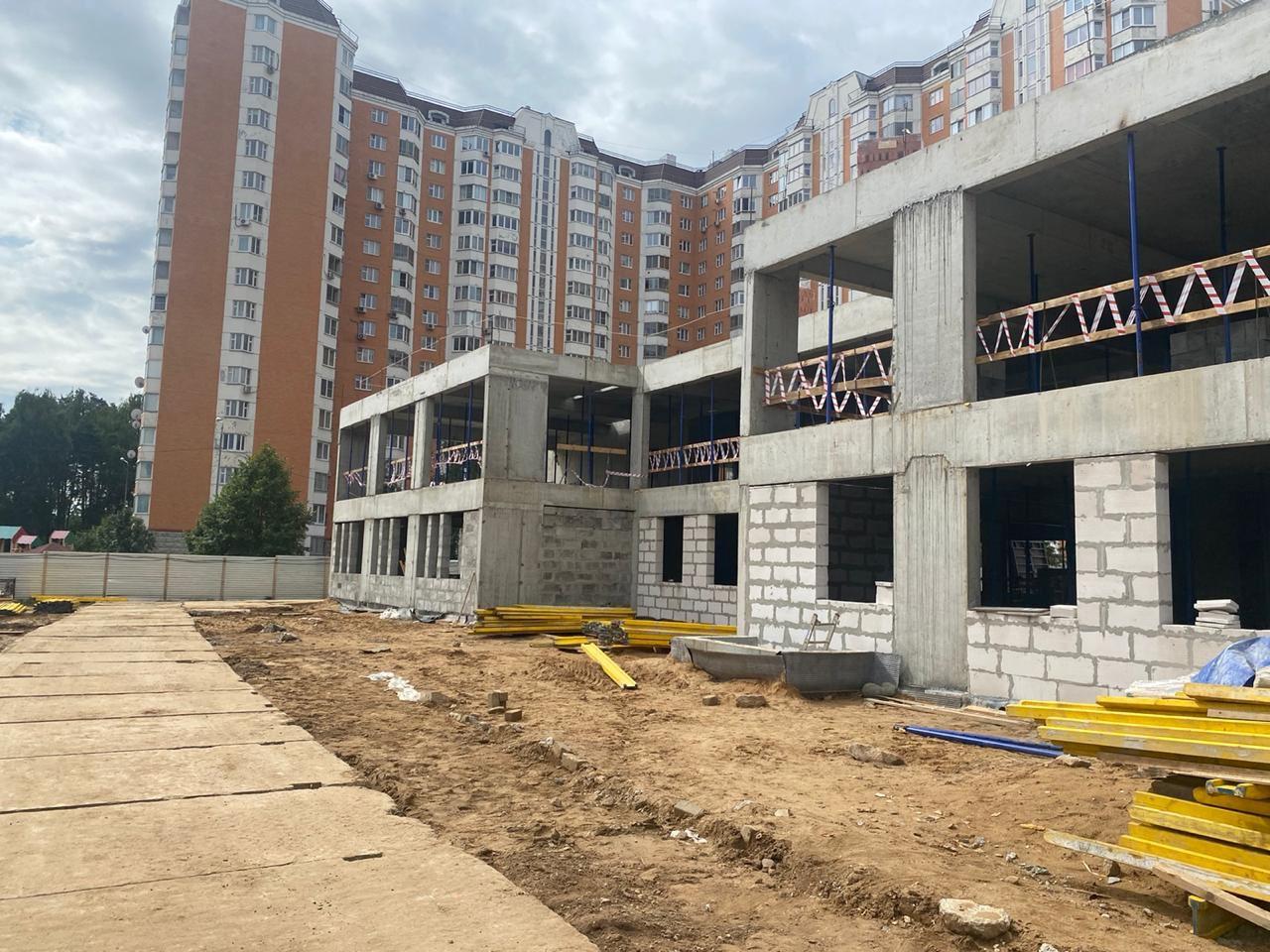 Строительство детского сада на улице Твардовского в Балашихе завершено более чем на 35%